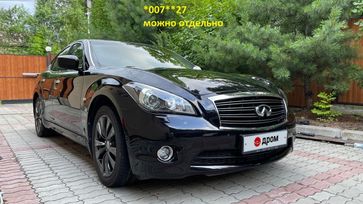  Infiniti M25, 2011