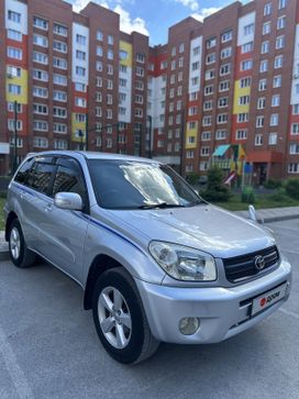 SUV   Toyota RAV4 2003 , 900000 , 