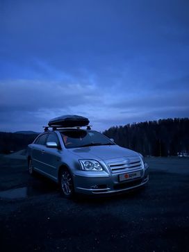  Toyota Avensis 2005 , 900000 , 