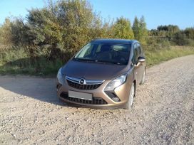    Opel Zafira 2013 , 840000 , 