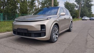 SUV   Li L9 2023 , 6900000 , 