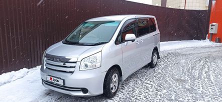    Toyota Noah 2007 , 1200000 , 