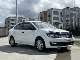  Volkswagen Polo 2016 , 900000 , 
