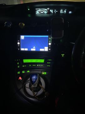  Toyota Prius 2010 , 750000 , -