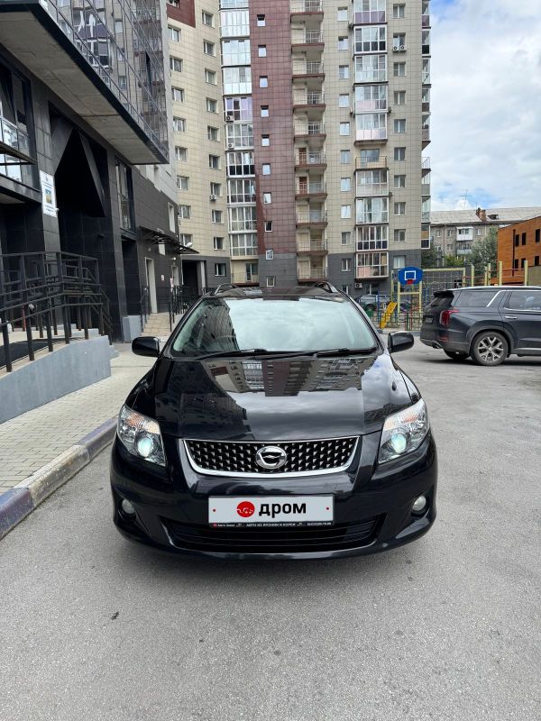  Toyota Corolla Fielder 2010 , 1110000 , 