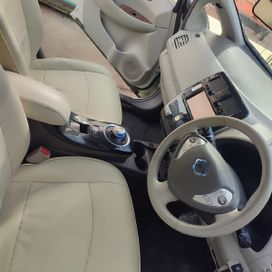  Nissan Leaf 2012 , 550000 , -