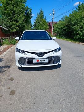  Toyota Camry 2021 , 3700000 , 