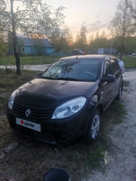  Renault Sandero 2011 , 500000 , 