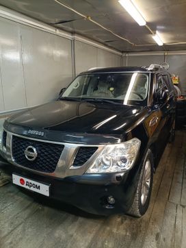 SUV   Nissan Patrol 2010 , 2400000 , 