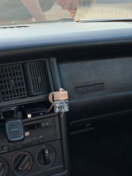  Audi 80 1988 , 240000 , 