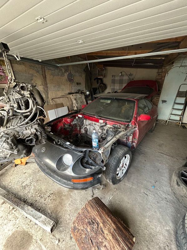  3  Toyota Celica 1988 , 200000 , 