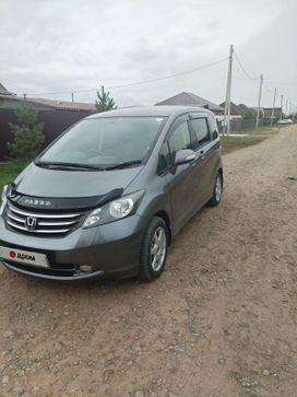    Honda Freed 2009 , 1030000 , 