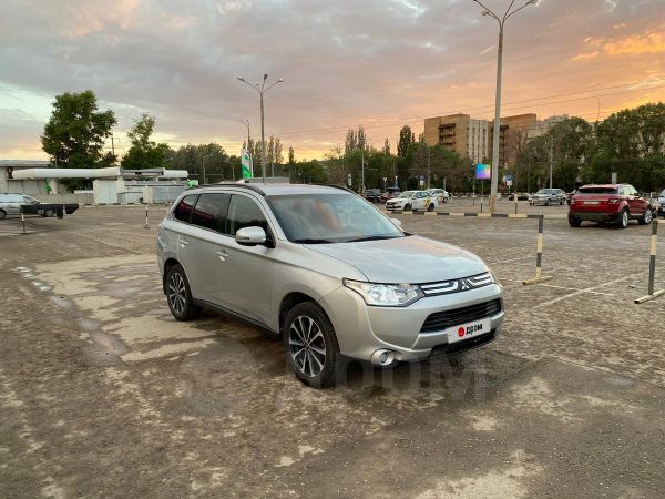 SUV   Mitsubishi Outlander 2014 , 1200000 , 