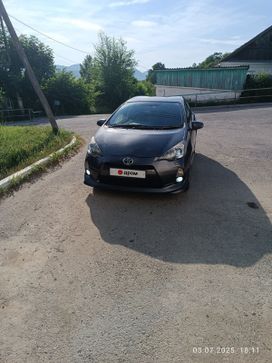  Toyota Aqua 2012 , 800000 , 