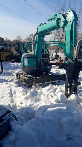 - Kobelco SK030 2015 , 2000000 , 