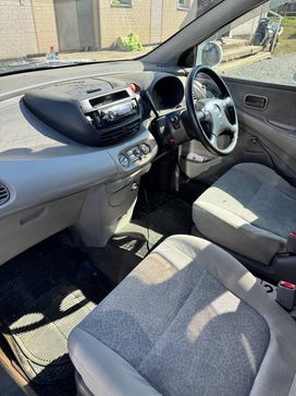    Nissan Tino 1999 , 160000 , 