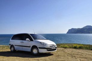    Peugeot 807 2004 , 700000 , 