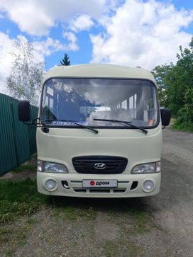   Hyundai County 2009 , 850000 , 