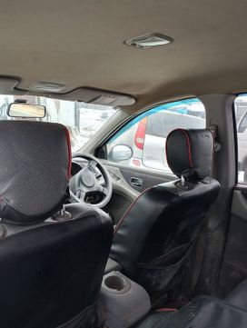    Nissan Tino 1999 , 250000 , 