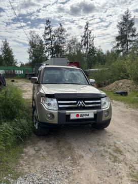 SUV   Mitsubishi Pajero 2008 , 1700000 ,  