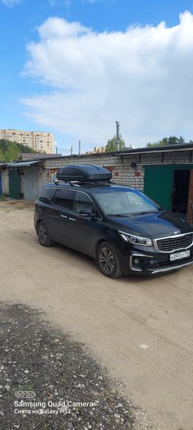    Kia Carnival 2018 , 3000000 , 