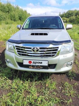  Toyota Hilux 2013 , 2750000 , -