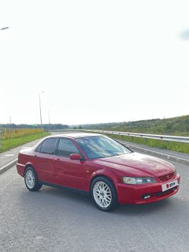 Седан Honda Accord 1999 года, 275000 рублей, Красноярск