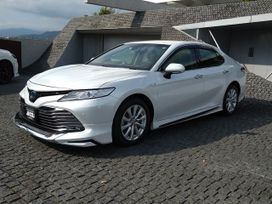  Toyota Camry 2020 , 2350000 , 