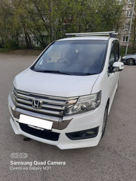    Honda Stepwgn 2013 , 1790000 , 