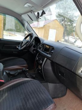 SUV     2019 , 1120000 , 