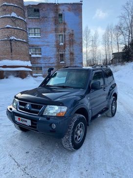  3  Mitsubishi Pajero 2006 , 1220000 , 