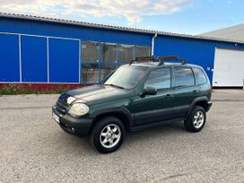 SUV   Chevrolet Niva 2004 , 220000 , 