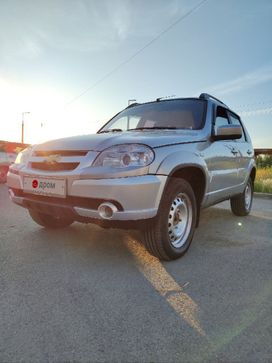 SUV   Chevrolet Niva 2014 , 630000 , 
