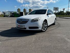  Opel Insignia 2010 , 850000 , 