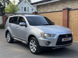 SUV   Mitsubishi Outlander 2011 , 1200000 , 