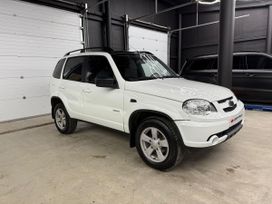 SUV   Chevrolet Niva 2013 , 500000 , 