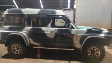 SUV   Nissan Safari 2000 , 800000 , 
