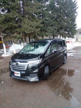    Honda Stepwgn 2017 , 2100000 , 