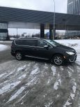    Chrysler Pacifica 2016 , 2900000 , 