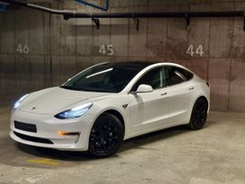 Tesla Model 3 2020 , 2900000 , 
