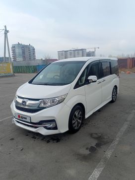    Honda Stepwgn 2016 , 2158000 , 