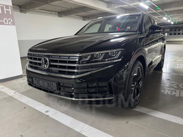 SUV   Volkswagen Touareg 2025 , 13690000 , -