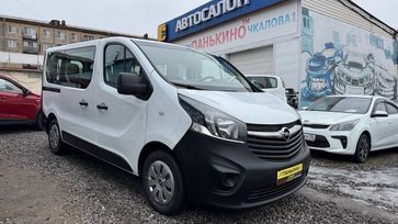    Opel Vivaro 2015 , 2099999 , 