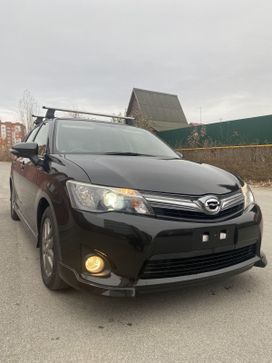  Toyota Corolla Fielder 2013 , 890000 , 