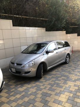    Mitsubishi Grandis 2007 , 650000 , 