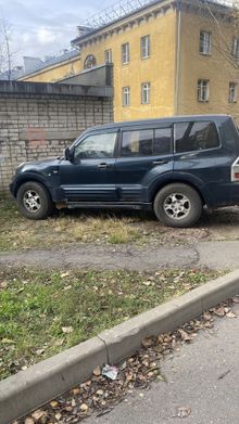  Pajero 2000