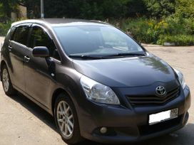  Toyota Verso-S 2009 , 810000 ,  