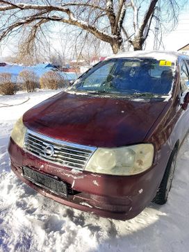    Nissan Liberty 2002 , 330000 , 