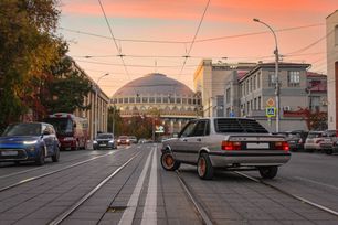  Audi 80 1986 , 210000 , 