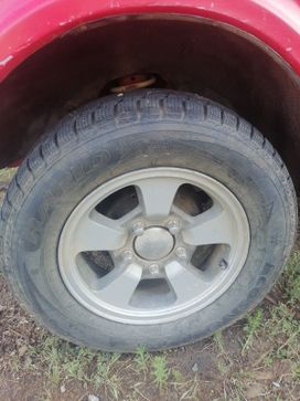  3   4x4 2121  1997 , 330000 , 